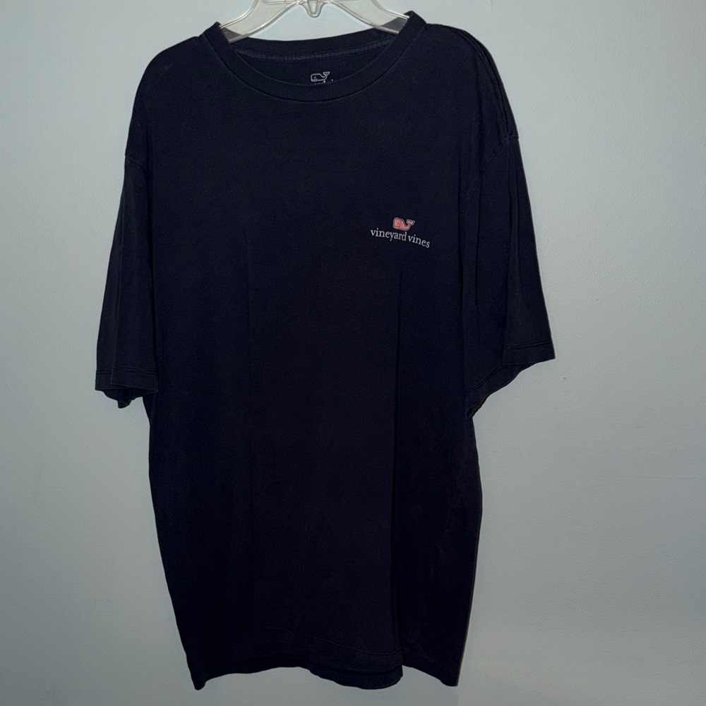 Vintage Vineyard Vines Men's Navy T-Shirt